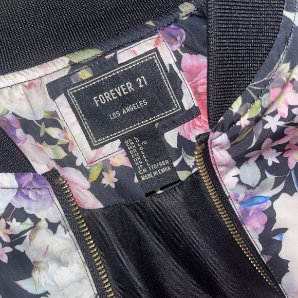 Forever 21 Floral BomberJacket - Picture 2 of 3